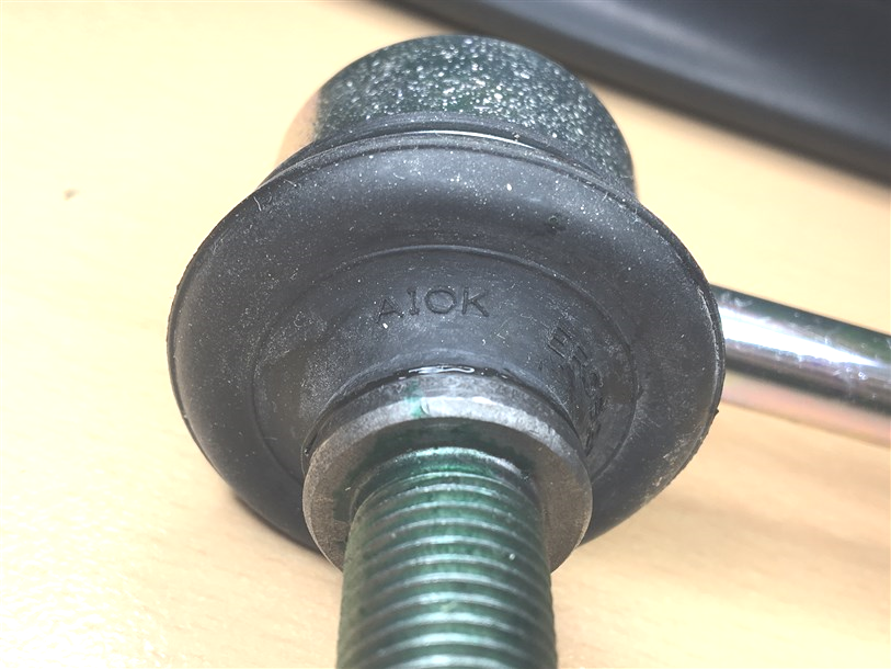 Маркировка производителя на пыльниках указана с ошибкой, AIOK вместо NOK.