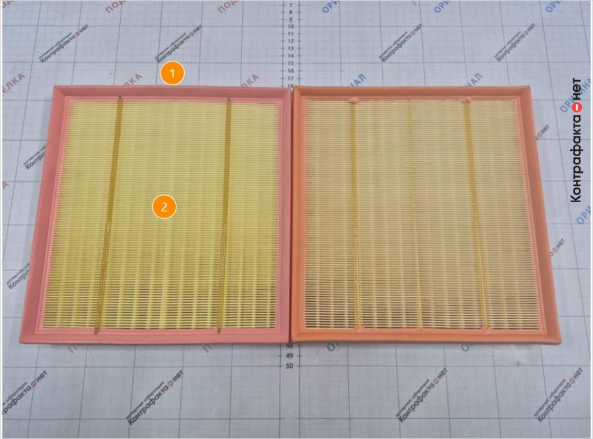 1. Полиуретановый корпус розового цвета. | 2. Две полосы клея скрепляют ламели, в оригинале три.