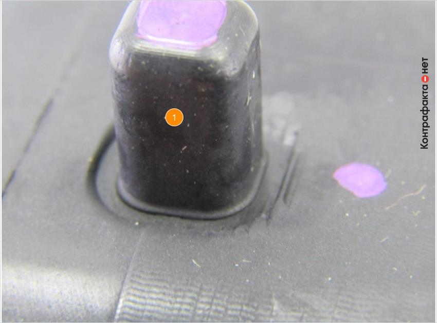 1. Не выдержана форма.