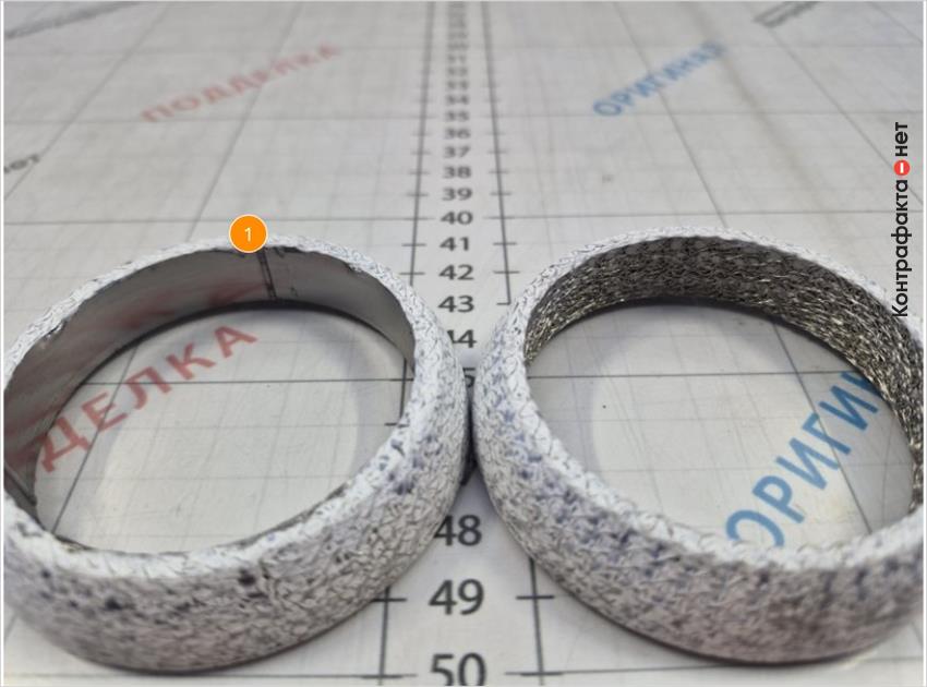 1. Внутреннее строение полностью из графита без армирующей сетки.